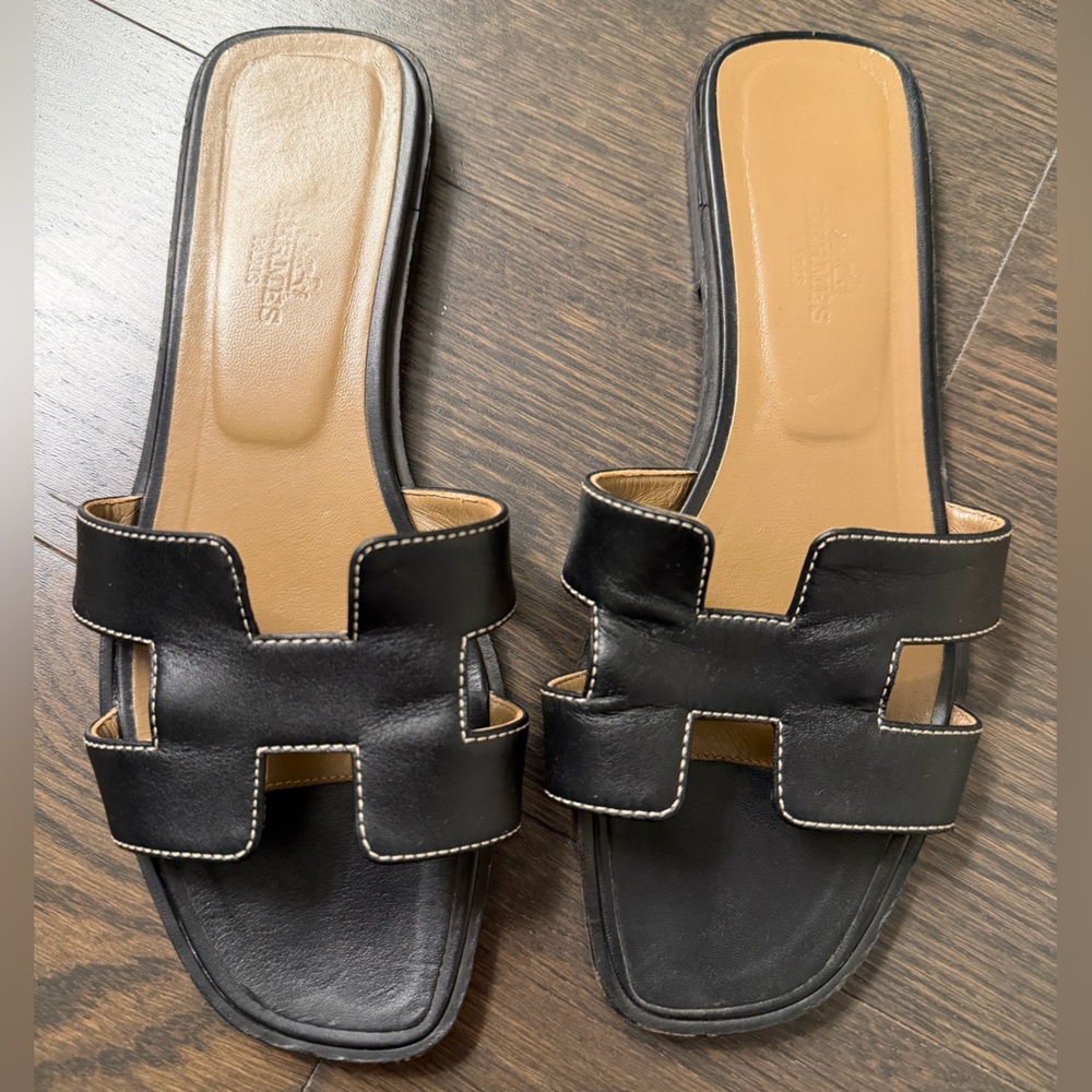 Hermes Black Oran Sandal 100% Authentic